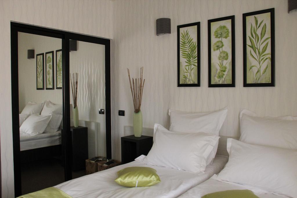 Enigma Pension Targu Jiu Room photo